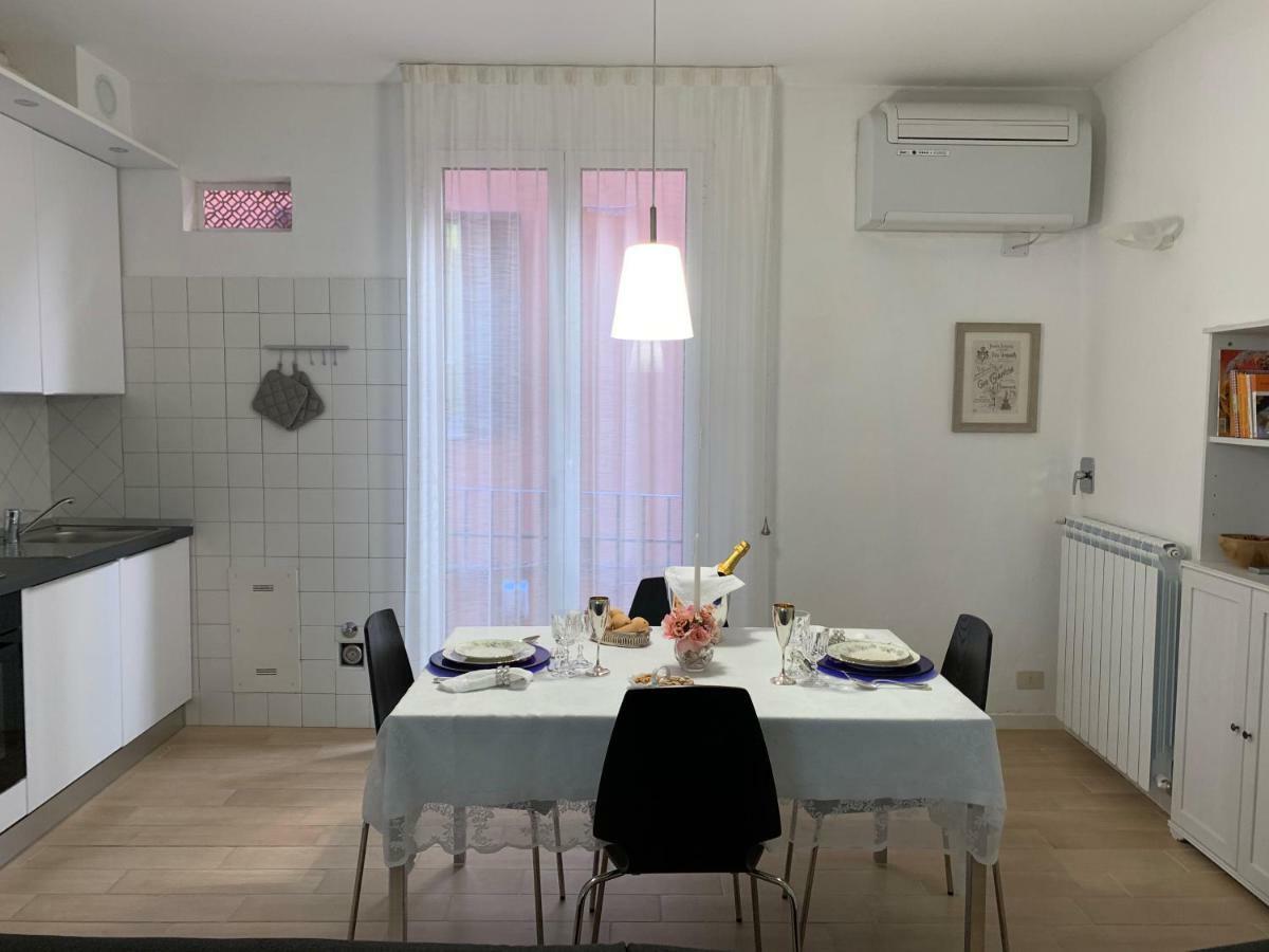 Temporary House Vicolo Colombina Daire Bolonya Dış mekan fotoğraf